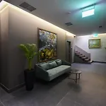 Flamingo 4*